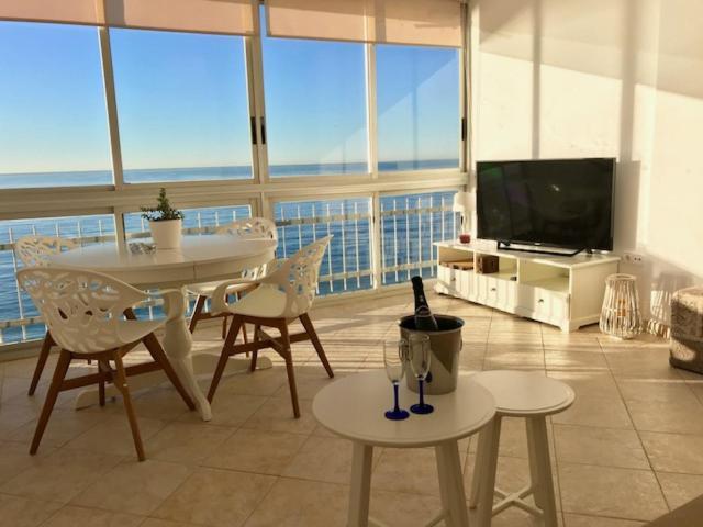 Los Fernandos, 1St Line Beachfront Poniente, 2 Bedroom Apartment Ocean Terrace Benidorm Esterno foto