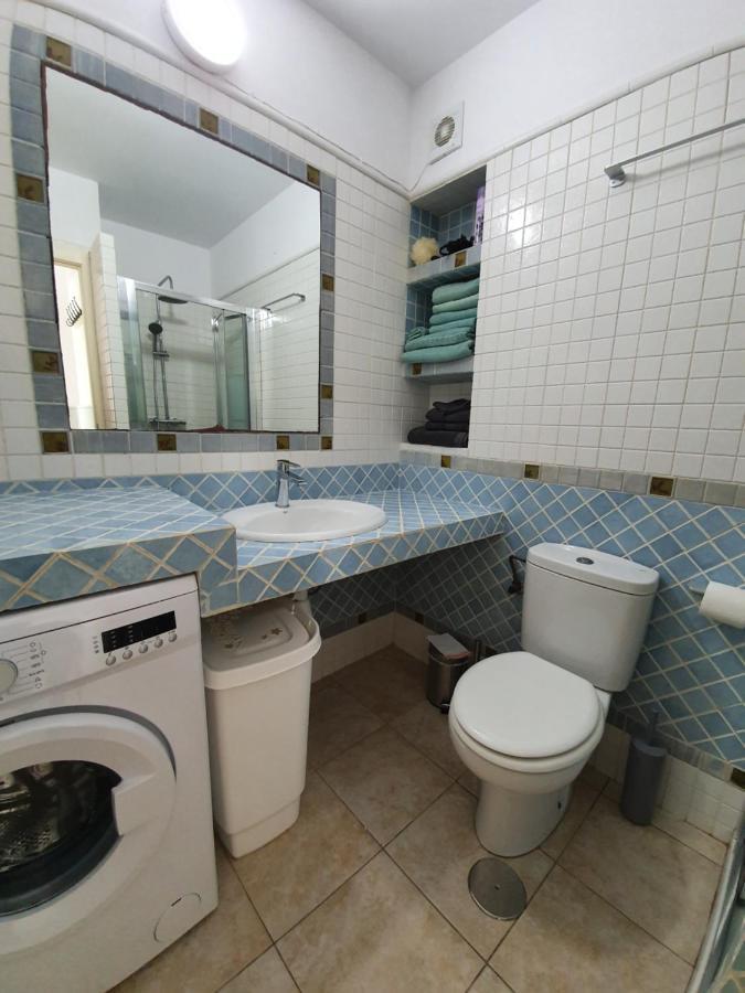 Los Fernandos, 1St Line Beachfront Poniente, 2 Bedroom Apartment Ocean Terrace Benidorm Esterno foto